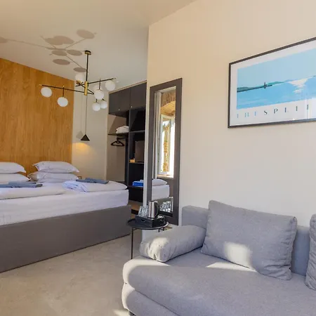 فندق مبيت وإفطار East Coast Deluxe