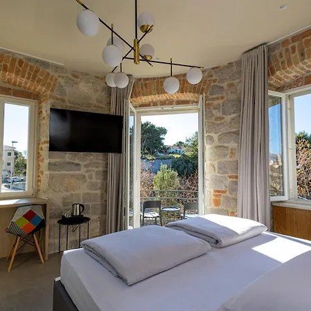 East Coast Deluxe B&B 스플리트