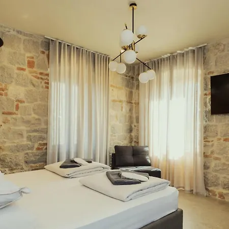 B&B East Coast Deluxe 스플리트