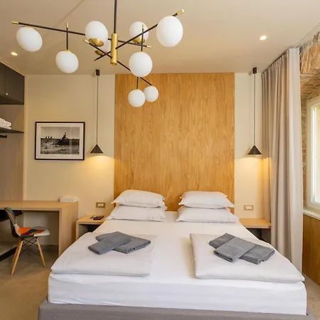 B&B East Coast Deluxe 스플리트