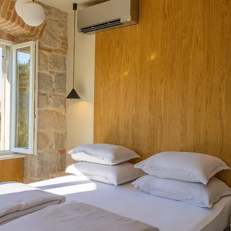 Bed & Breakfast East Coast Deluxe 4*